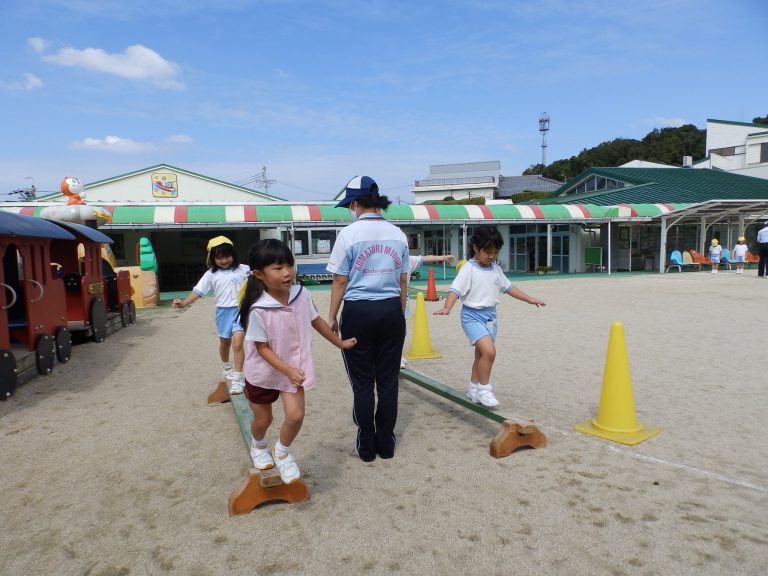 保育の様子　⑰　すみれ・ひまわり組