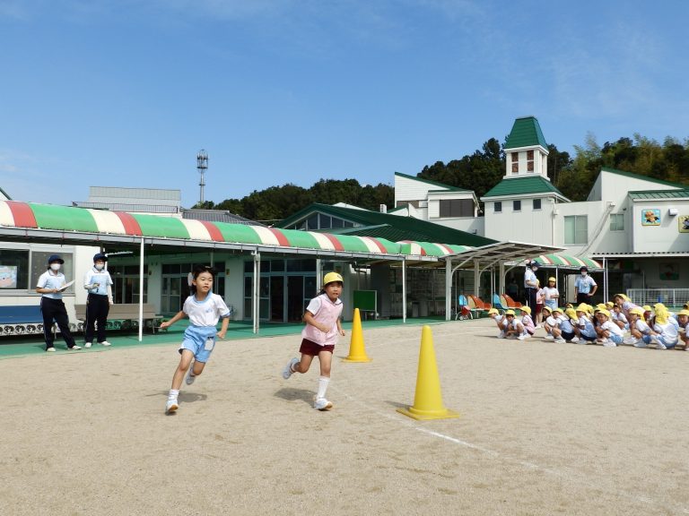保育の様子　⑥　すみれ組