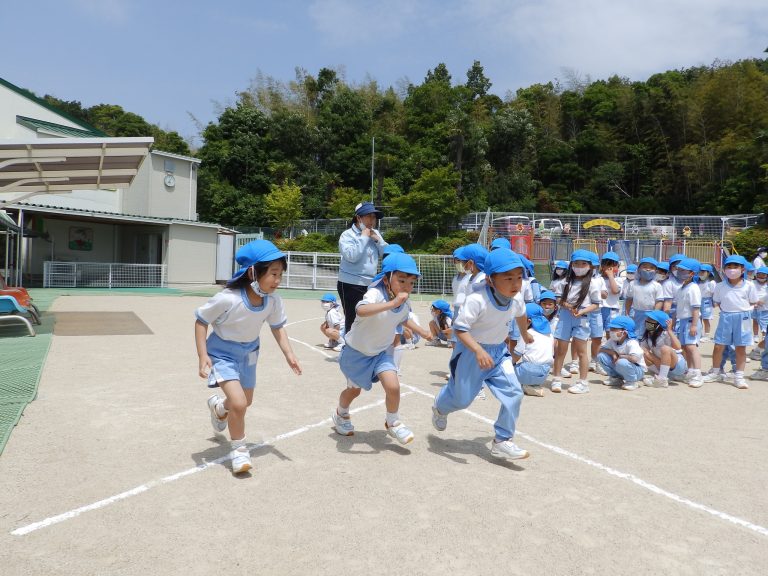 保育の様子 ① 年長組