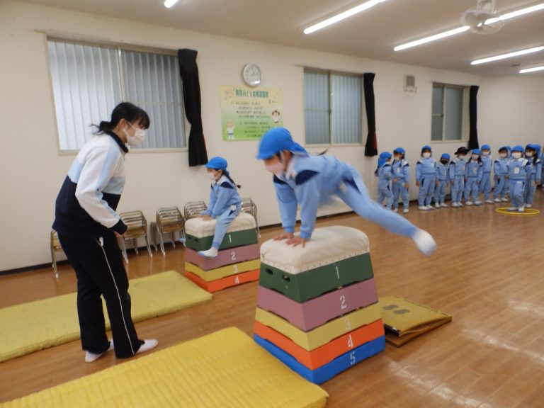 保育の様子　㉒　すみれ組