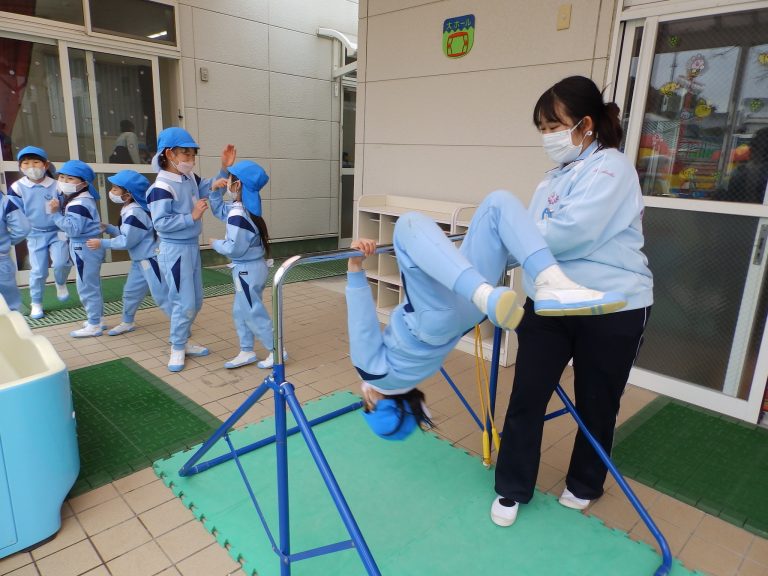 保育の様子　㉕　ひまわり組