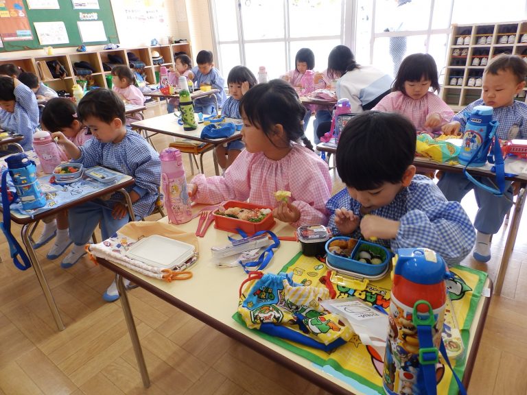 お弁当の様子　④　うめ組