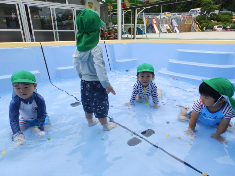 水遊び　⑮　満３歳児