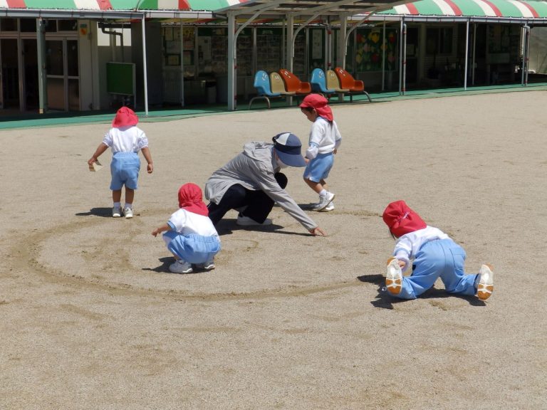 保育の様子　⑮　年少組