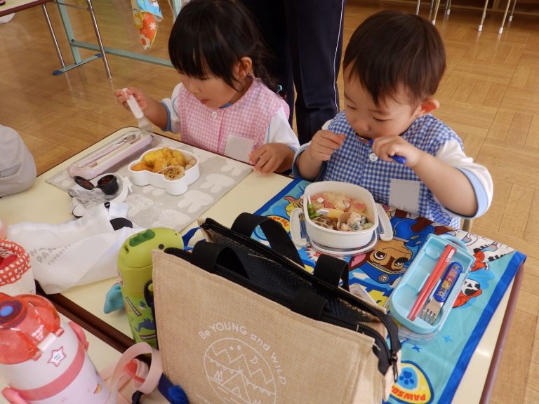 お弁当の様子　⑲　もも組