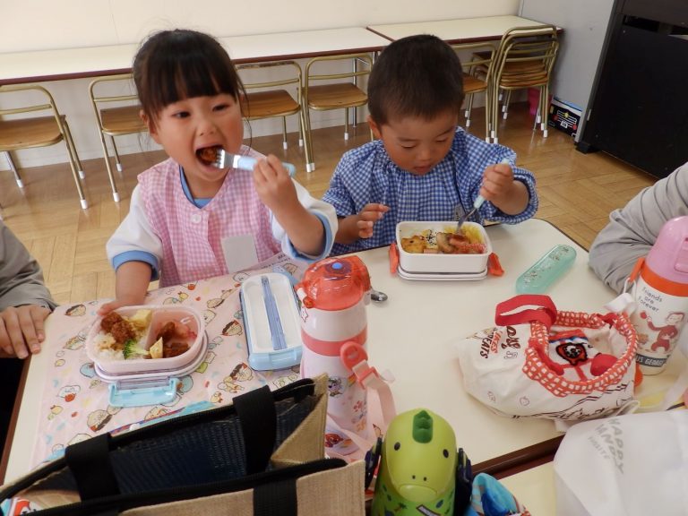 お弁当の様子　⑳　もも組