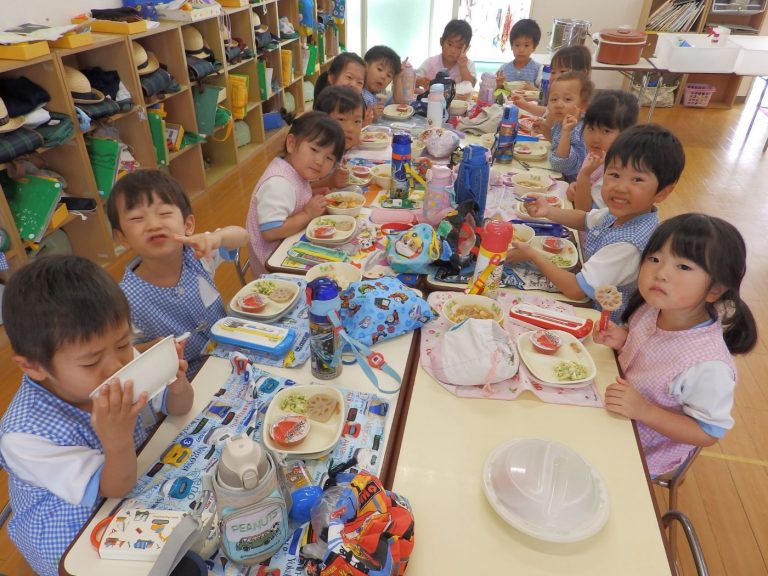 給食の様子　⑩　たけ組