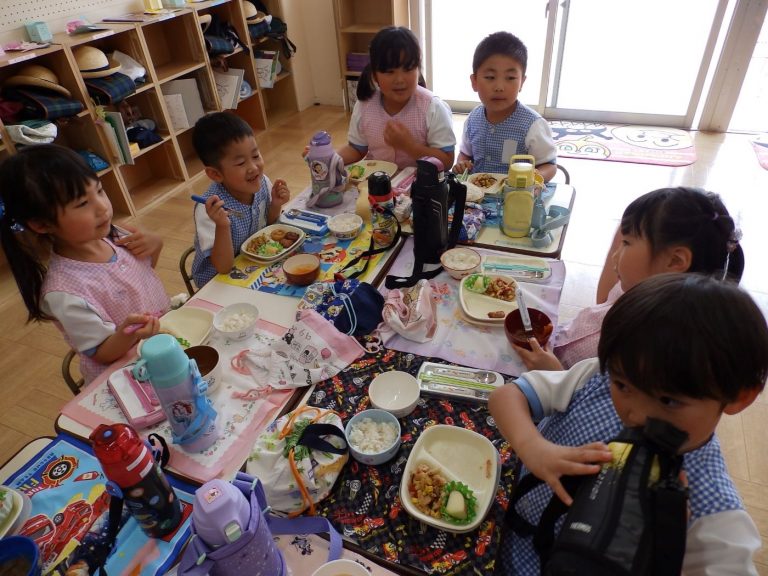 給食　㉑　れんげ組