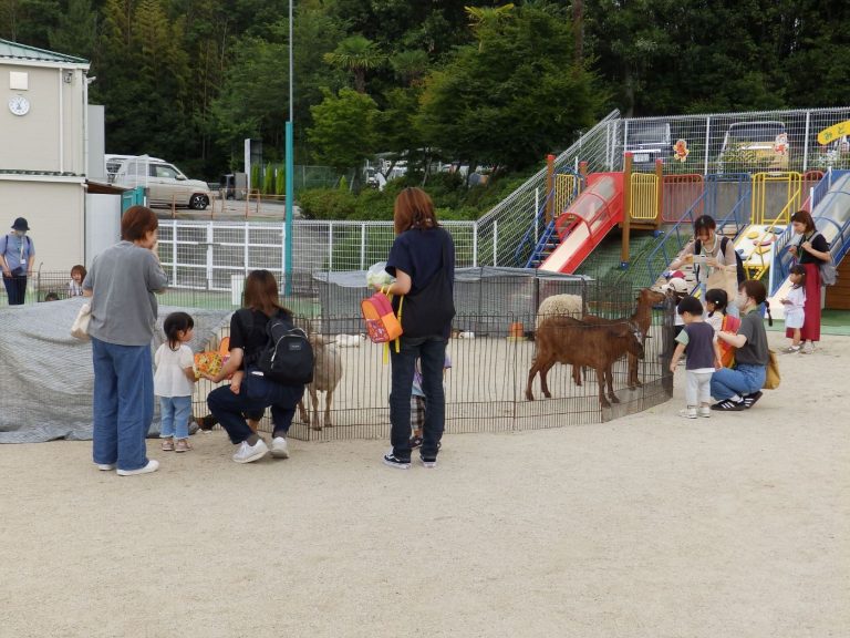 こども動物園　㉙未就園親子教室