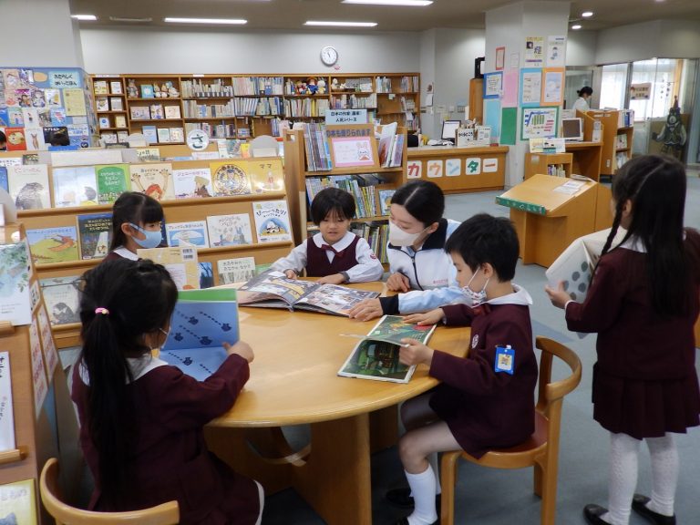 図書館見学　⑧