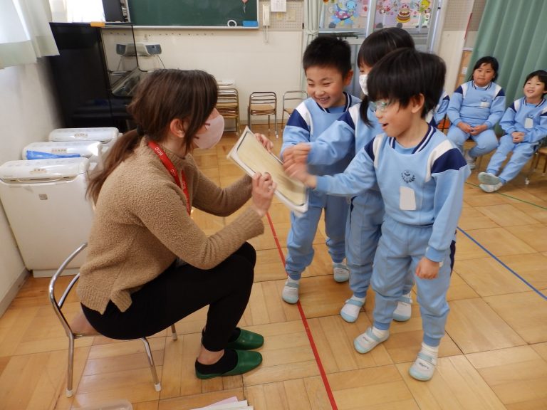 英語レッスン　⑥　れんげ組