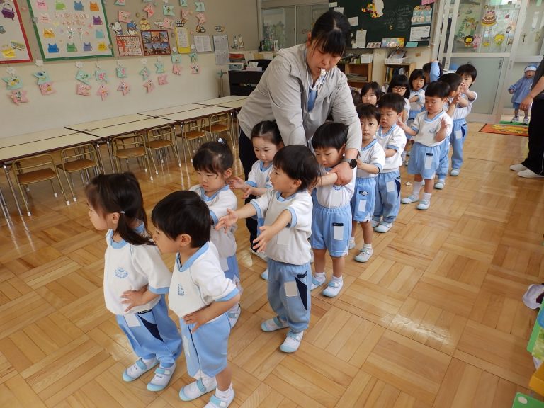 保育の様子　③　さくら組