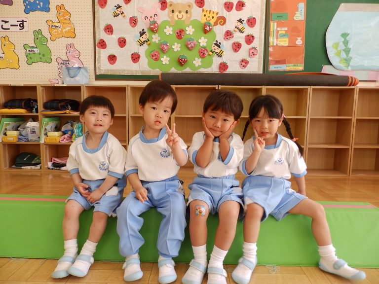 保育の様子　㉑　もも組