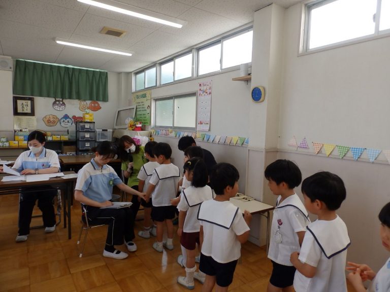 眼科検診　⑪　すみれ組