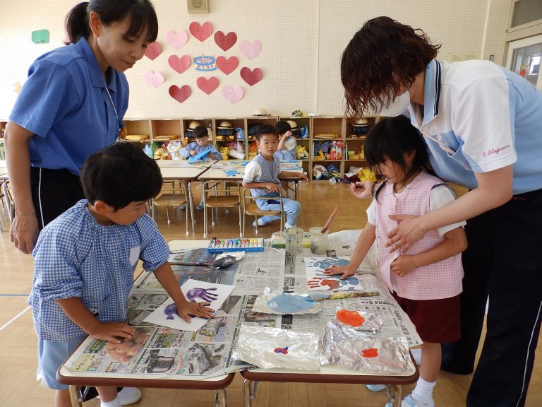 年長組　③　絵画クラブ