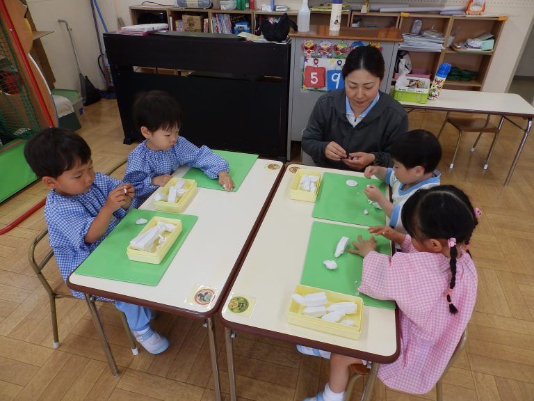 保育の様子　⑪　もも組
