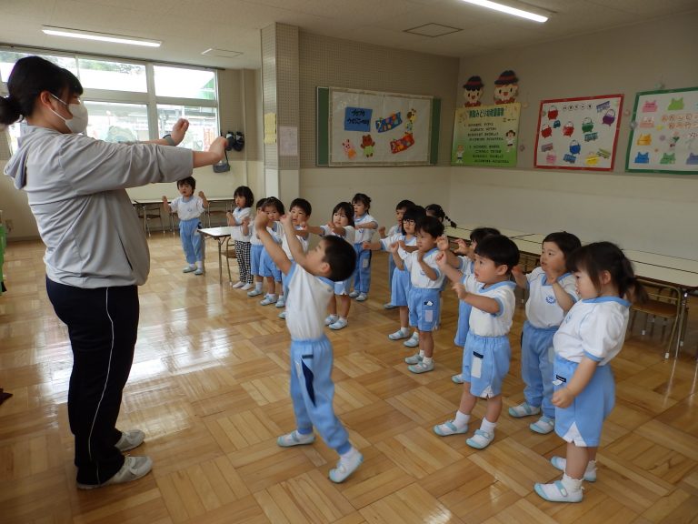 保育の様子　⑧　さくら組