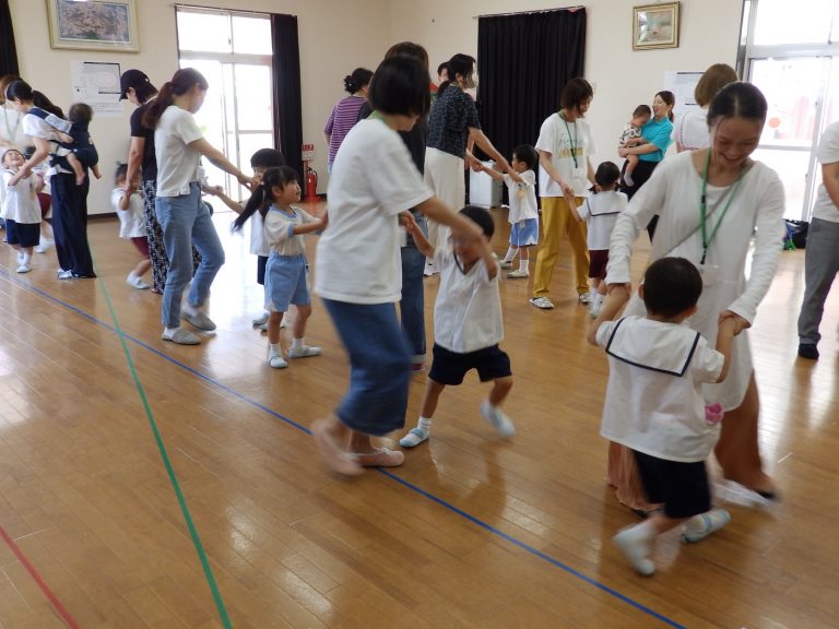 親子ダンス講習会　④　うめ組