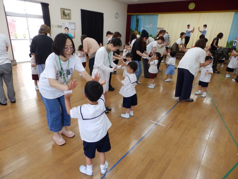 親子ダンス講習会　⑨　うめ組