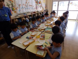 保育の様子　①　れんげ組　