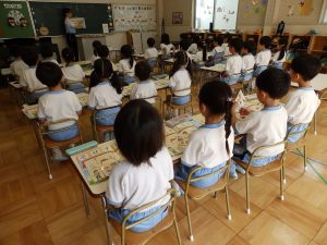 保育の様子　①　すみれ組