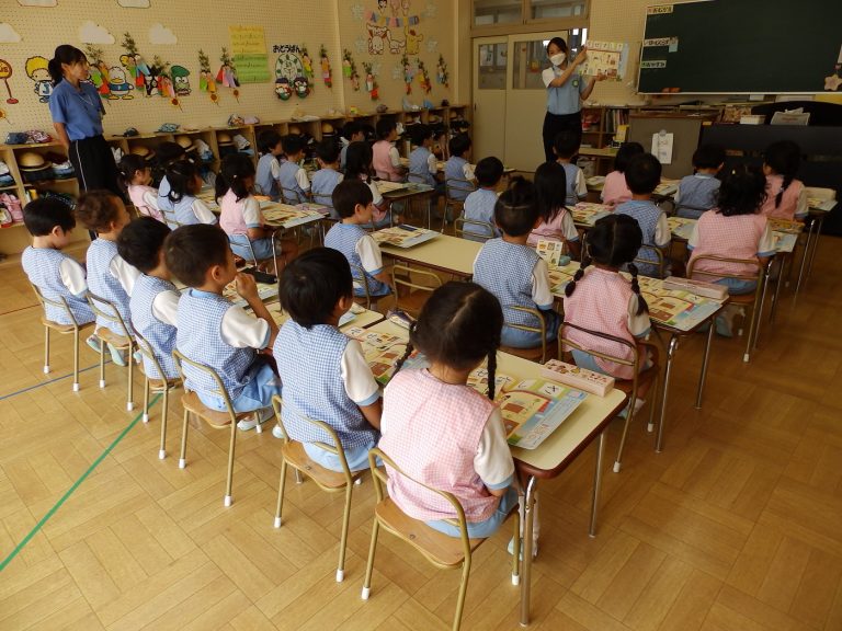 保育の様子　⑥　れんげ組