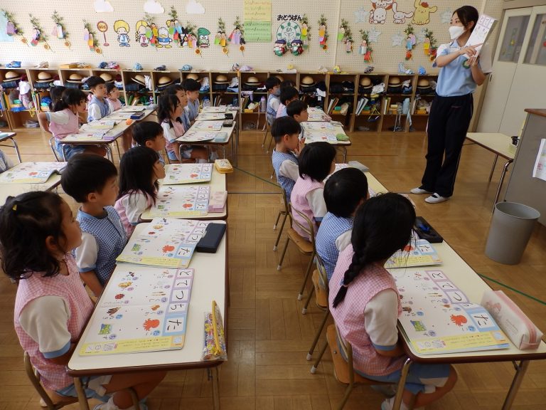 保育の様子　⑧　れんげ組