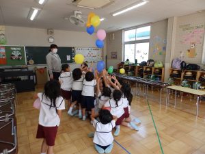 保育の様子　①　すみれ組