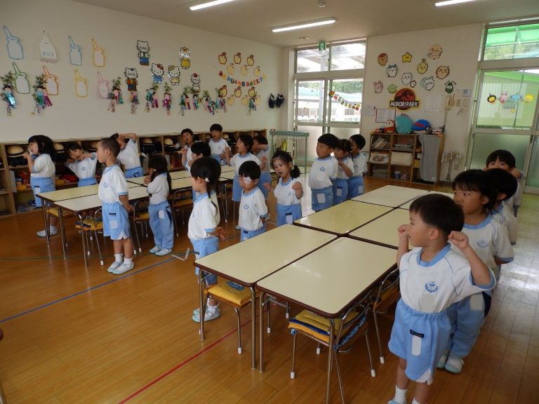保育の様子　⑥　まつ組