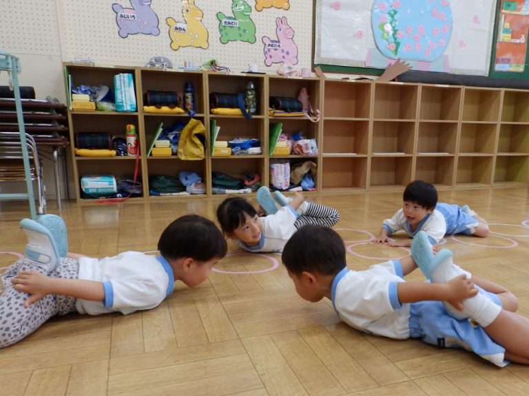 保育の様子　⑬　もも組