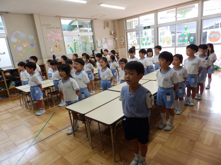保育の様子　⑥　すみれ組