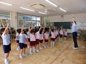 保育の様子　①　すみれ組
