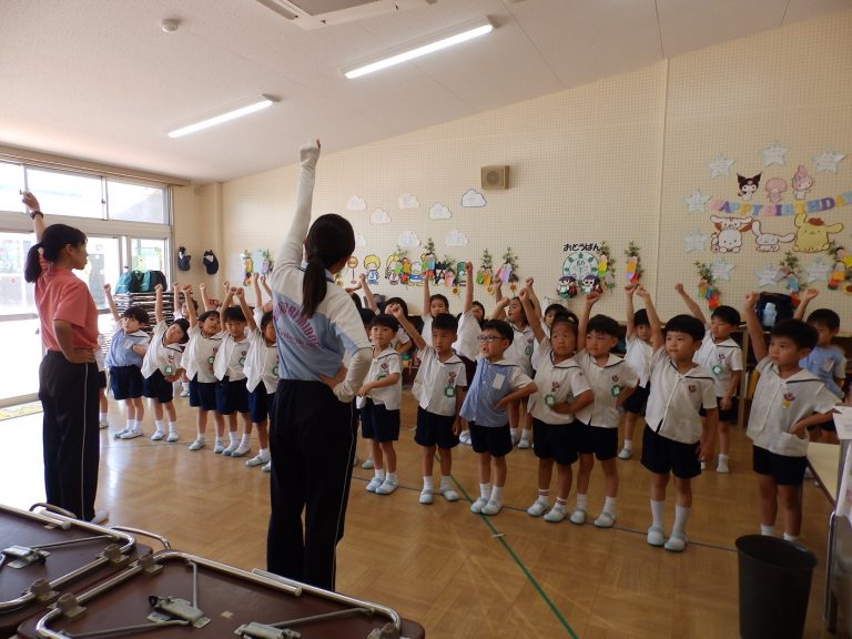 保育の様子　②　れんげ組