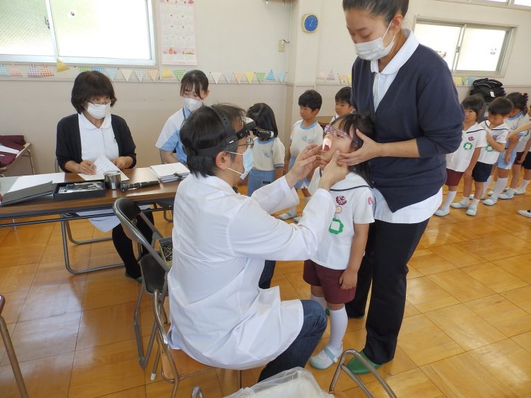 耳鼻科検診　⑮　すみれ組