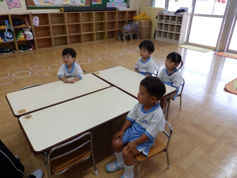 保育の様子　⑯　もも組