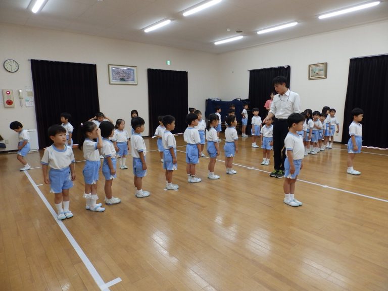 鼓笛指導　③　年長組