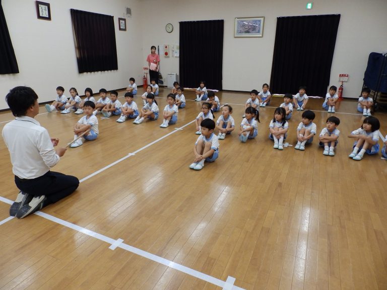 鼓笛指導　⑥　年長組