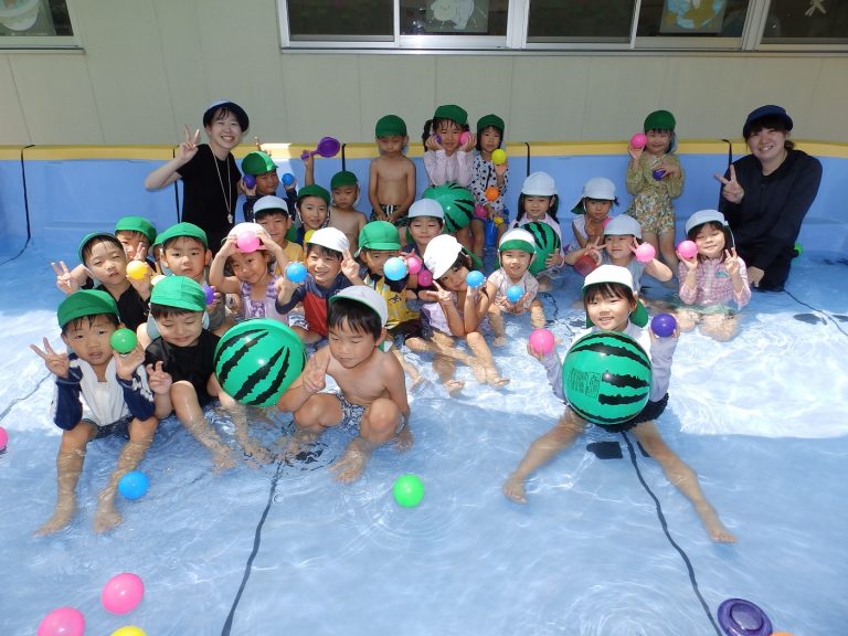 水遊び　⑧　すみれ組
