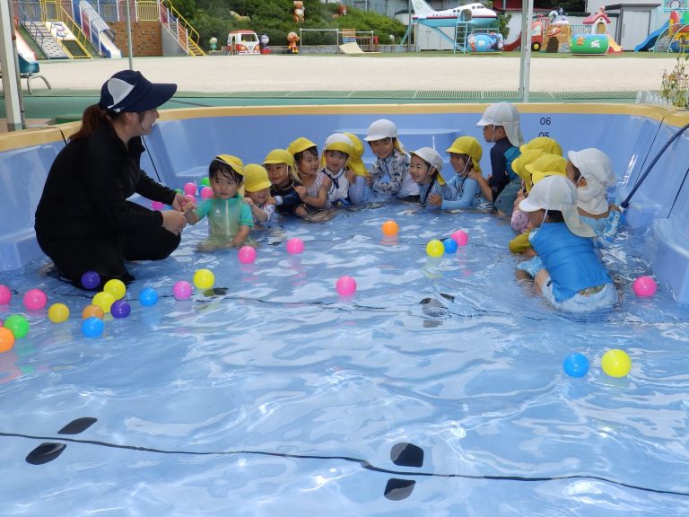 水遊び　⑧　うめ組