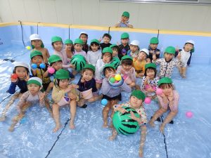 保育の様子　①　すみれ組