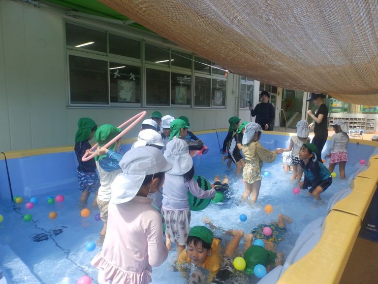保育の様子　②　すみれ組
