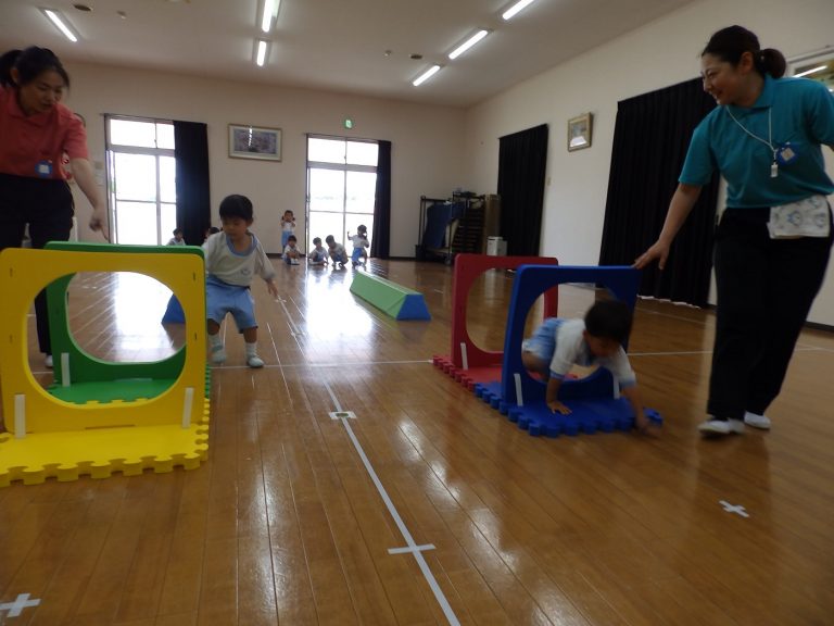 保育の様子　㉑　もも組