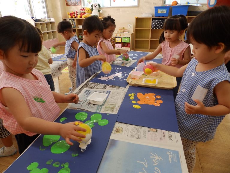 保育の様子　㉑　もも組