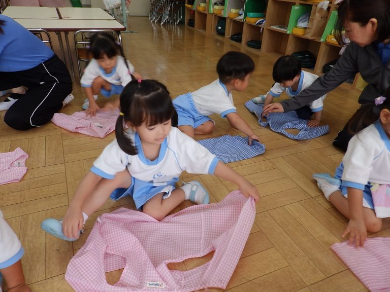 保育の様子　⑯　もも組