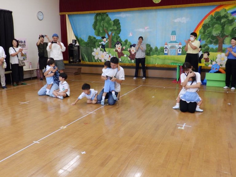 保育参観　⑤　もも組