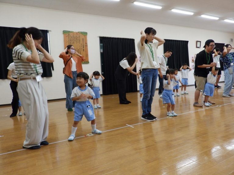 保育参観　⑧　もも組