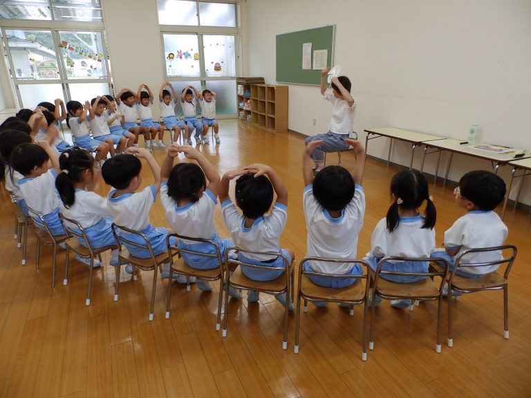 保育の様子　⑧　まつ組