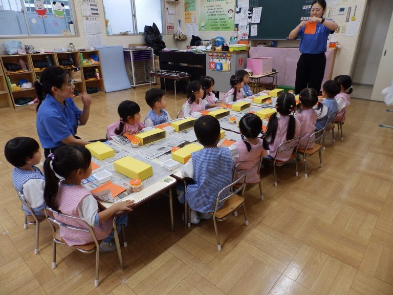 保育の様子　⑫　もも組