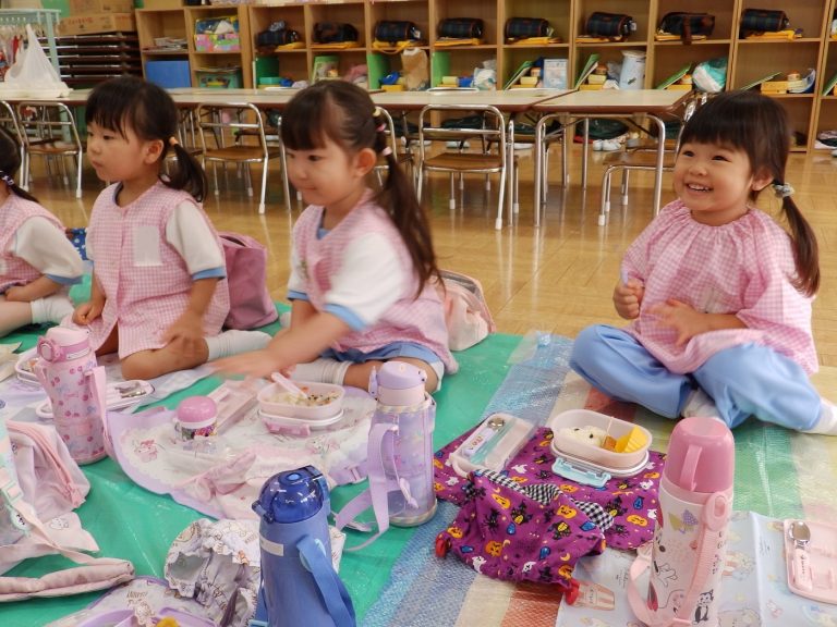 お弁当の様子　⑲　もも組