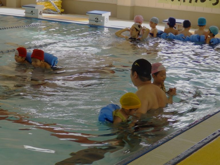 スイミングの様子　⑮